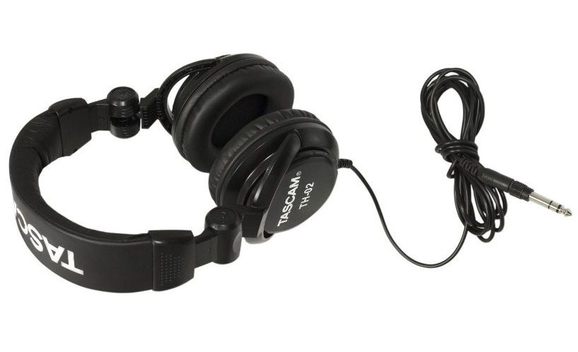 Наушники Tascam TH-02