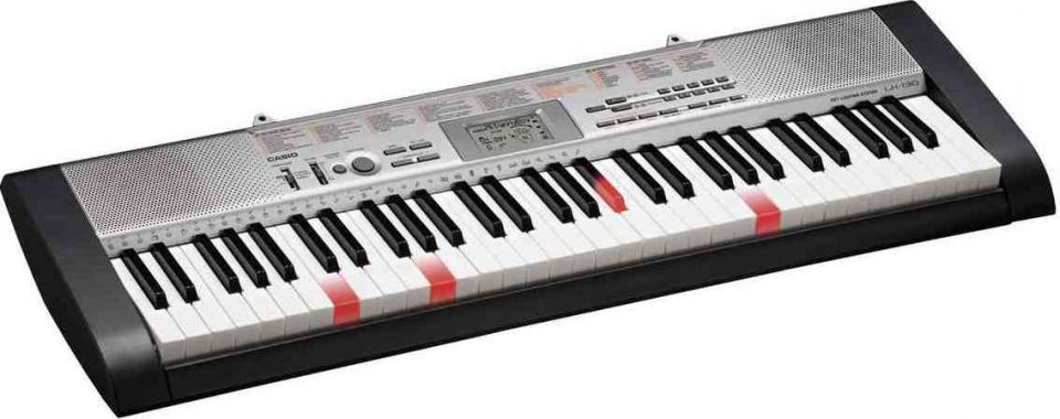 Синтезатор Casio LK-130