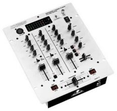 DJ-микшер BEHRINGER DX626 DJ