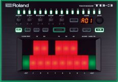 Сенсорный бас синтезатор Roland AIRA TB-3